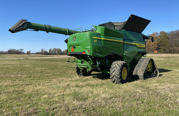 2025 John Deere S7 900