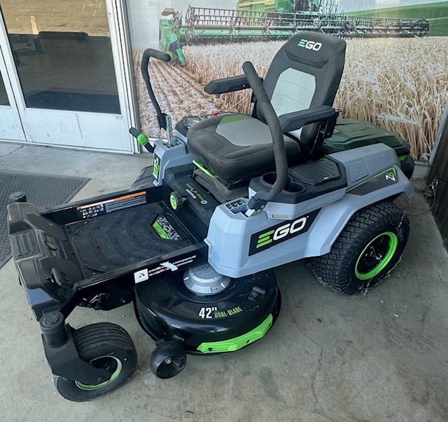 2024 Ego Z4204L