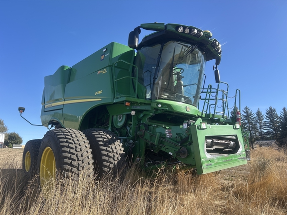 2024 John Deere S780