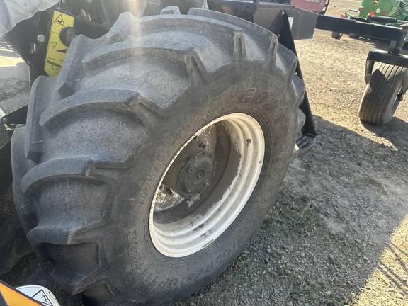 2016 Macdon M155E4