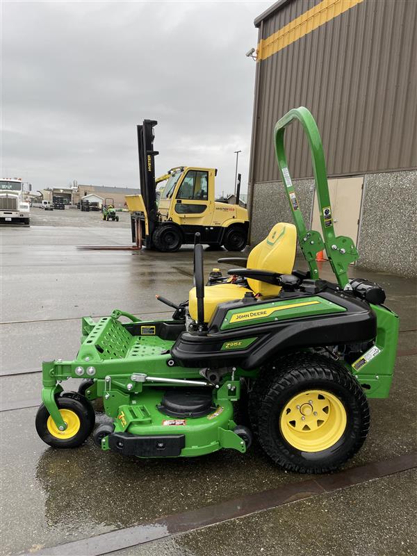 2023 John Deere Z915E