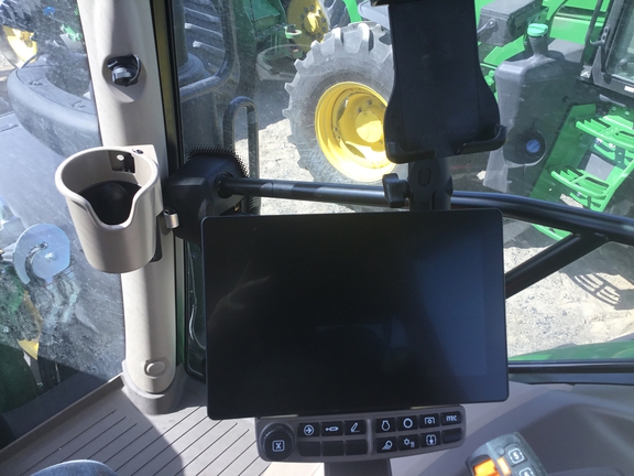 2025 John Deere 6R130