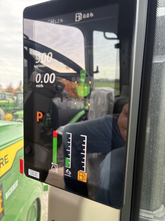 2024 John Deere 9R490