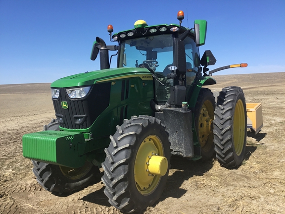 2025 John Deere 6R250