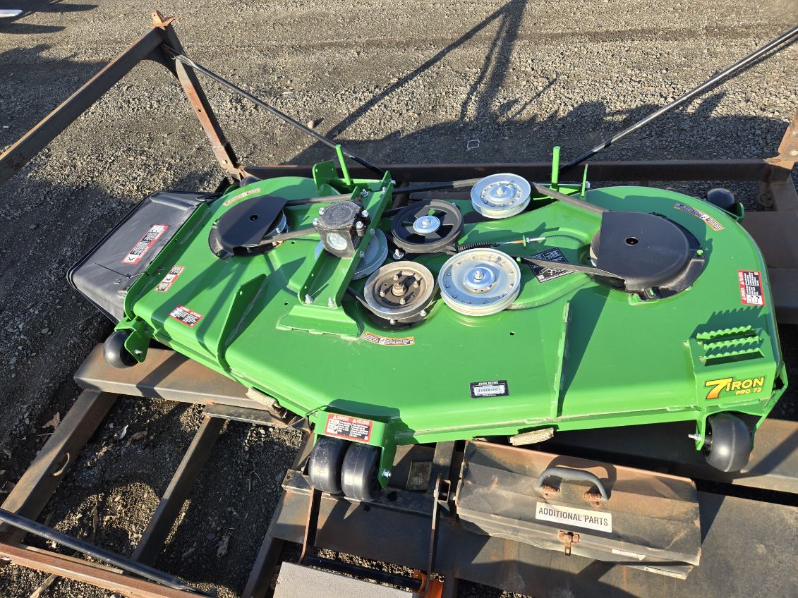 2023 John Deere 72SD