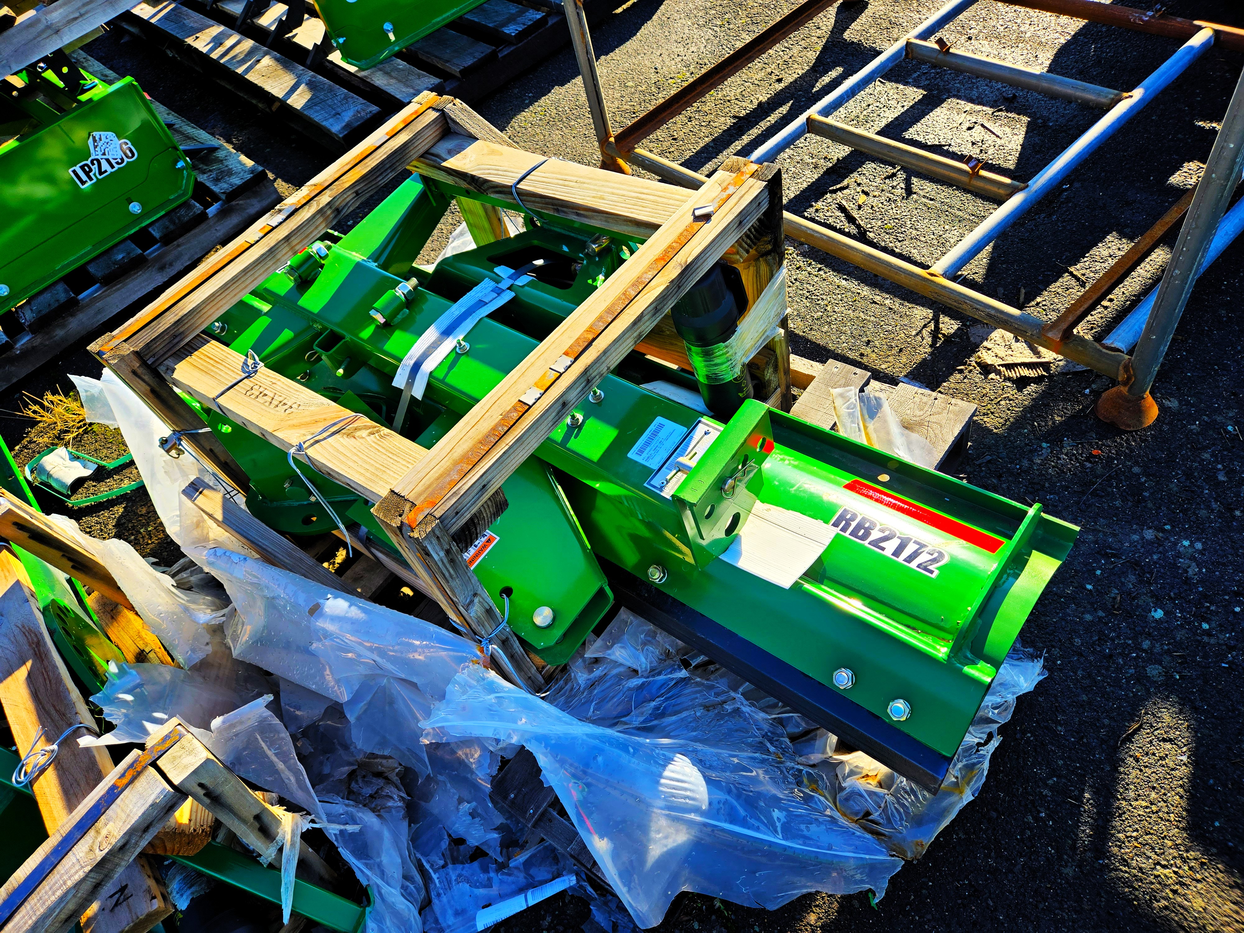 2024 Frontier RB2172