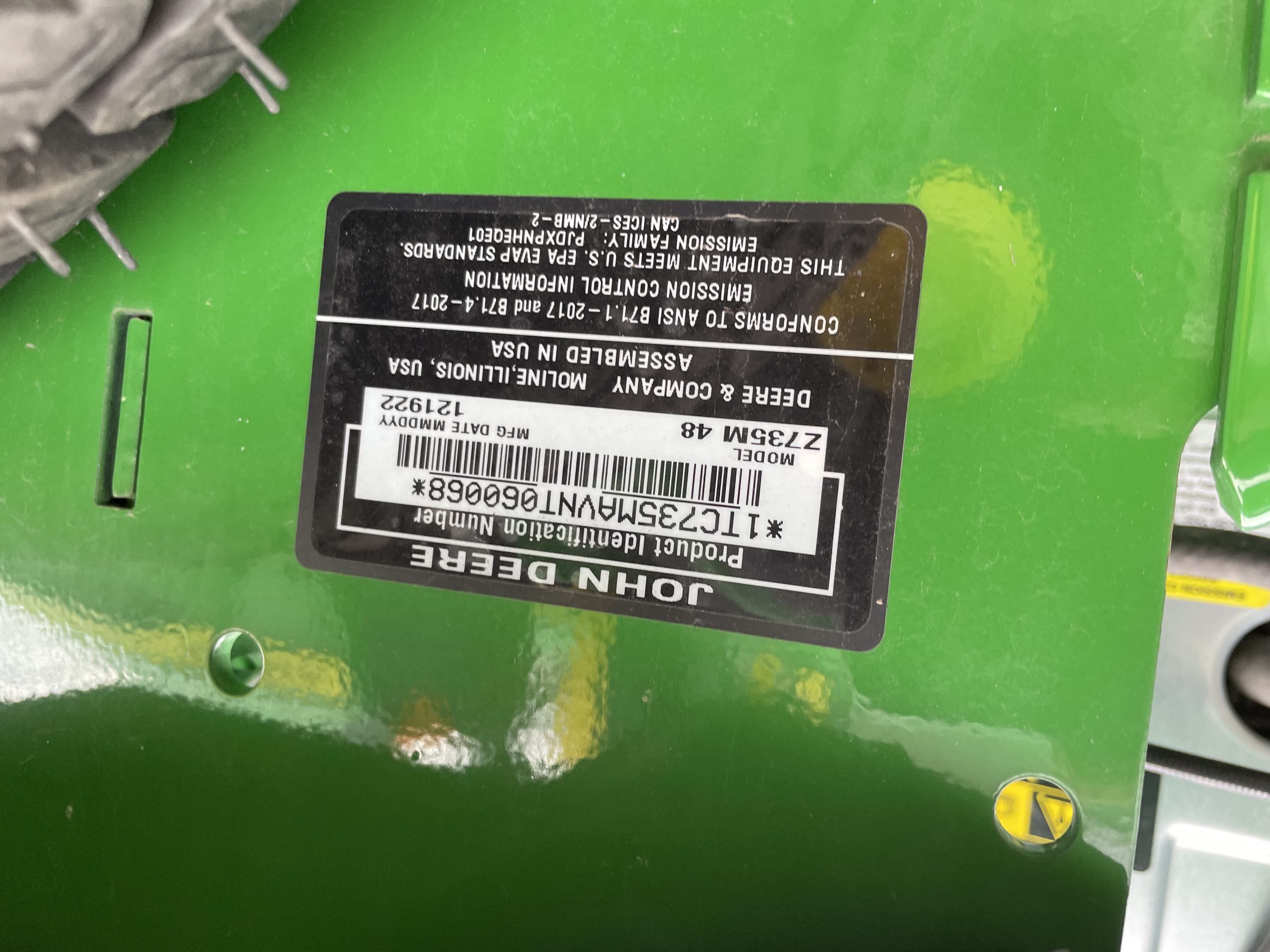 2023 John Deere Z735M