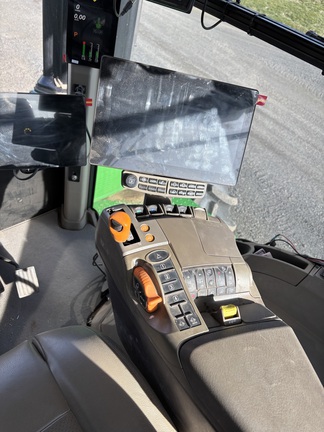 2025 John Deere 9R640