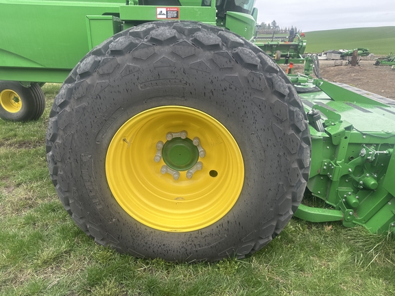 2025 John Deere W260R