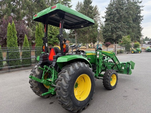 2022 John Deere 4044R
