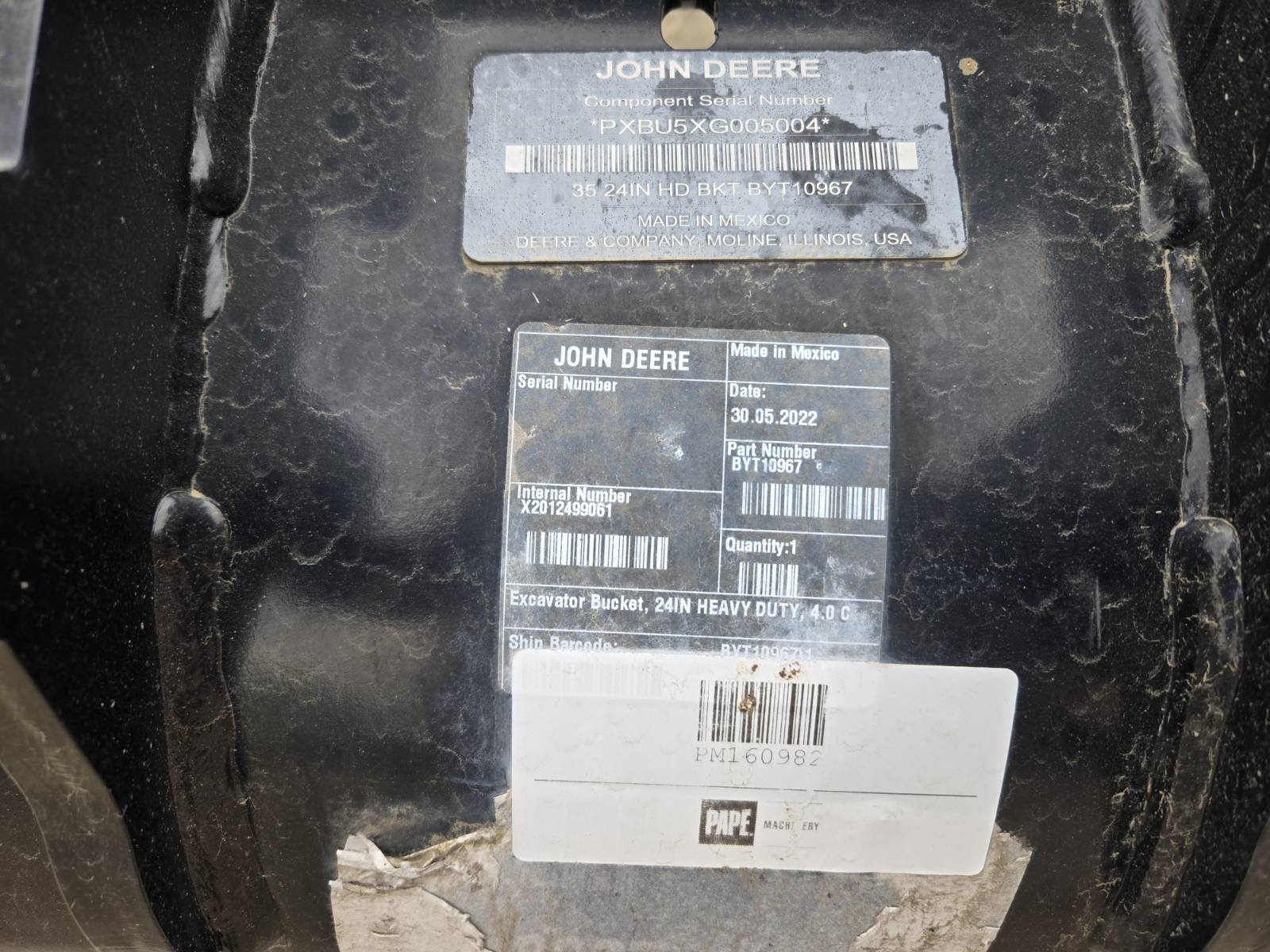 2022 John Deere 35