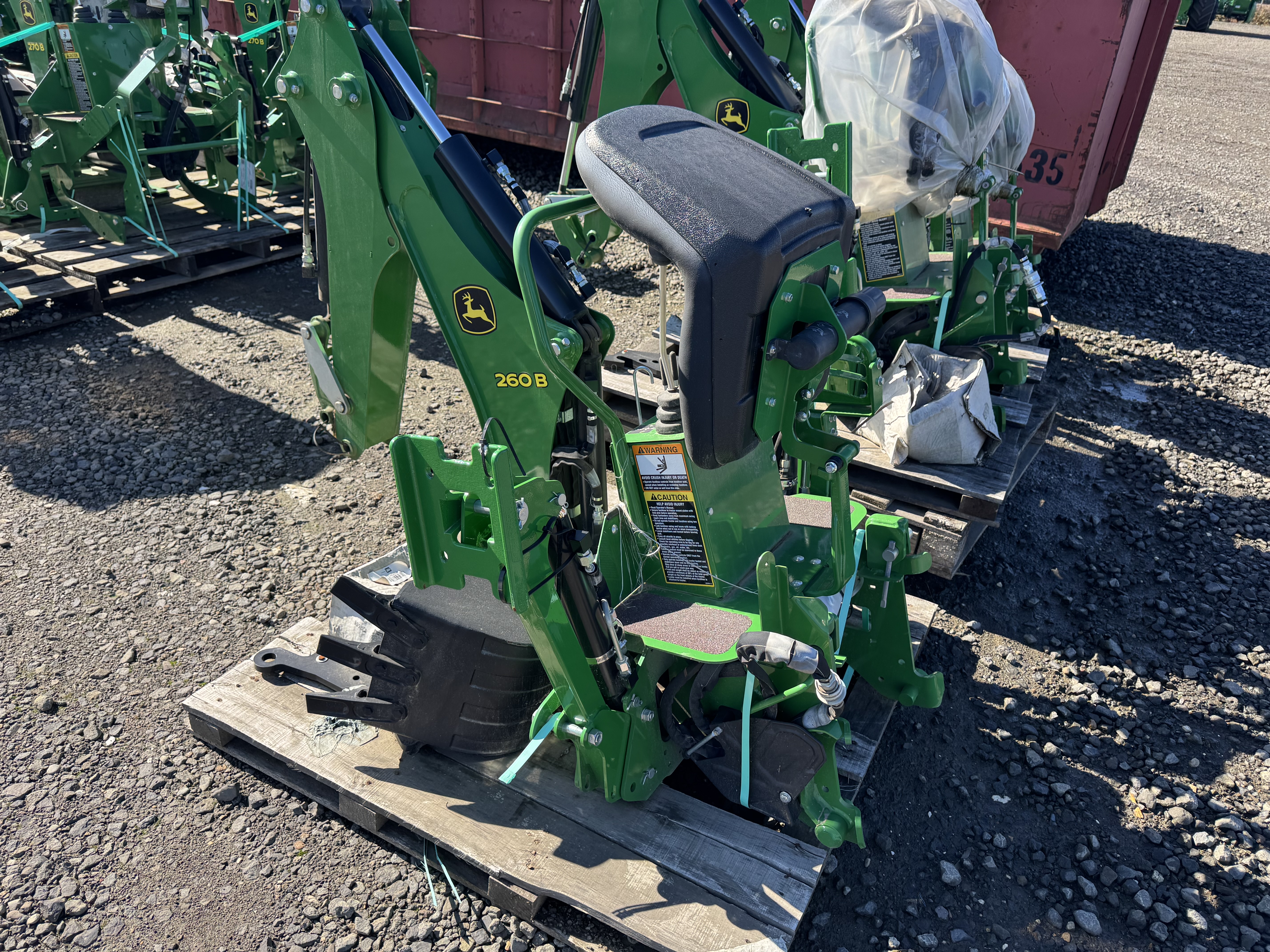2023 John Deere 260B