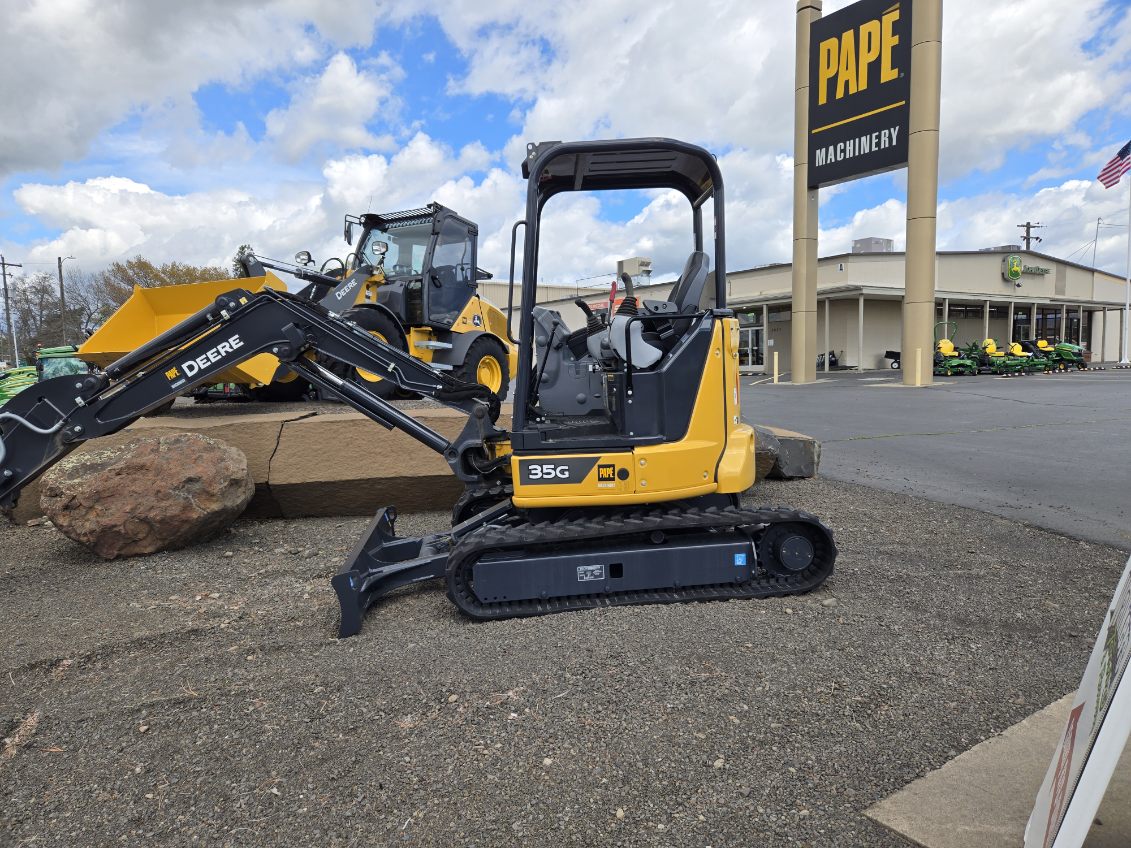 2023 John Deere 35G