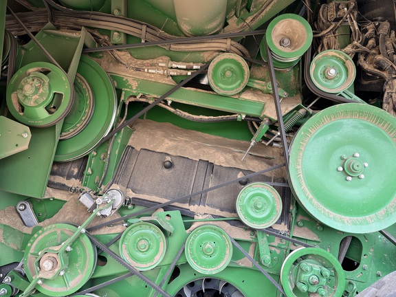 2015 John Deere S690