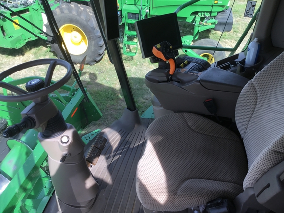 2019 John Deere S770