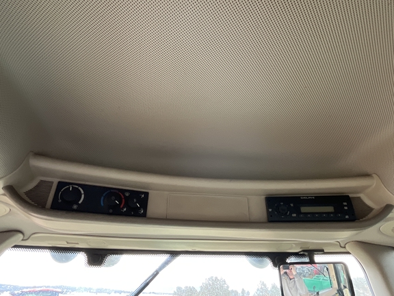 2011 John Deere 6430