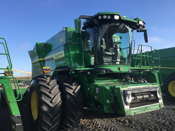 2025 John Deere S7800