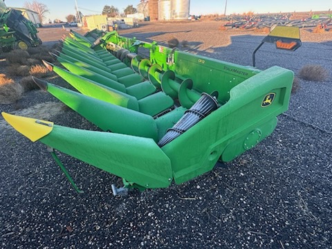 2025 John Deere CR12