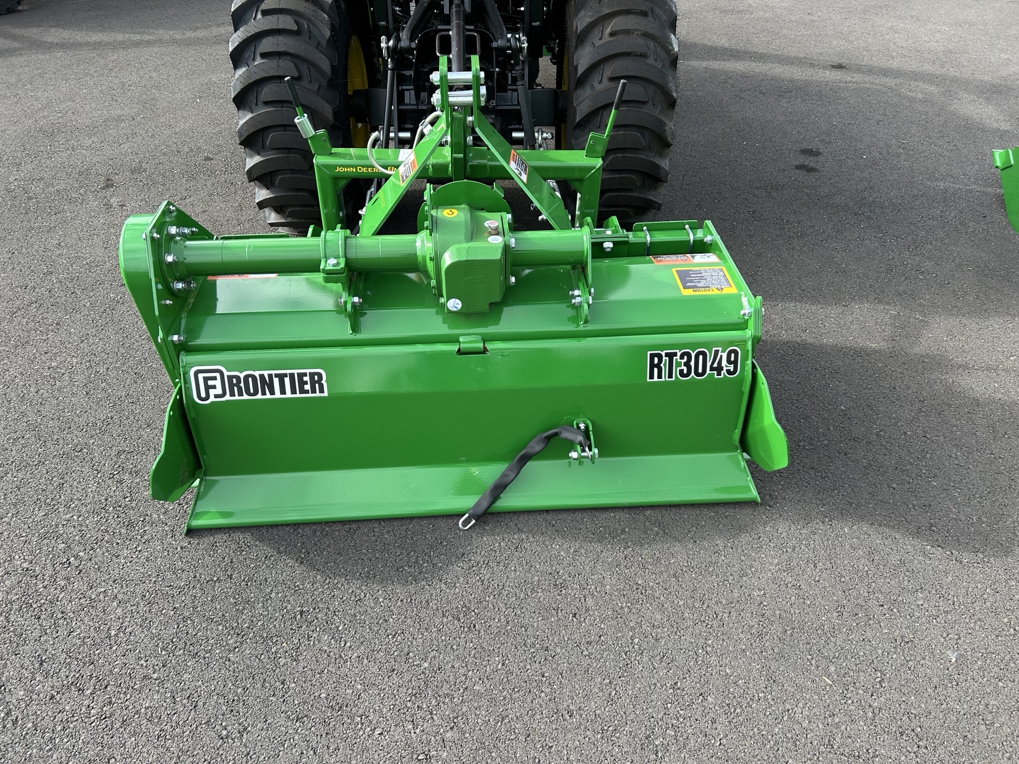 2024 Frontier RT3049