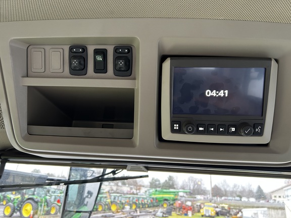 2022 John Deere 8RX370