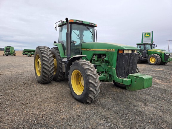 1995 John Deere 8300