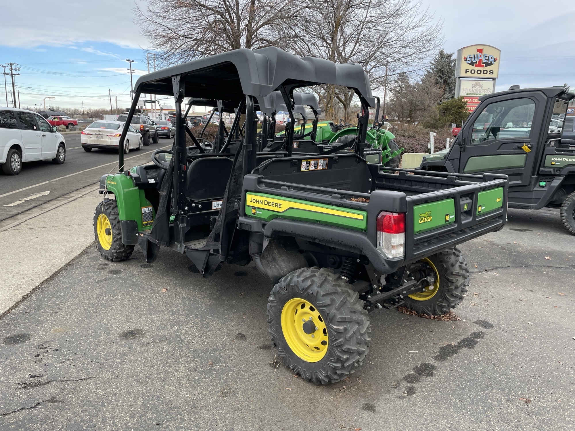 2024 John Deere 855MS4