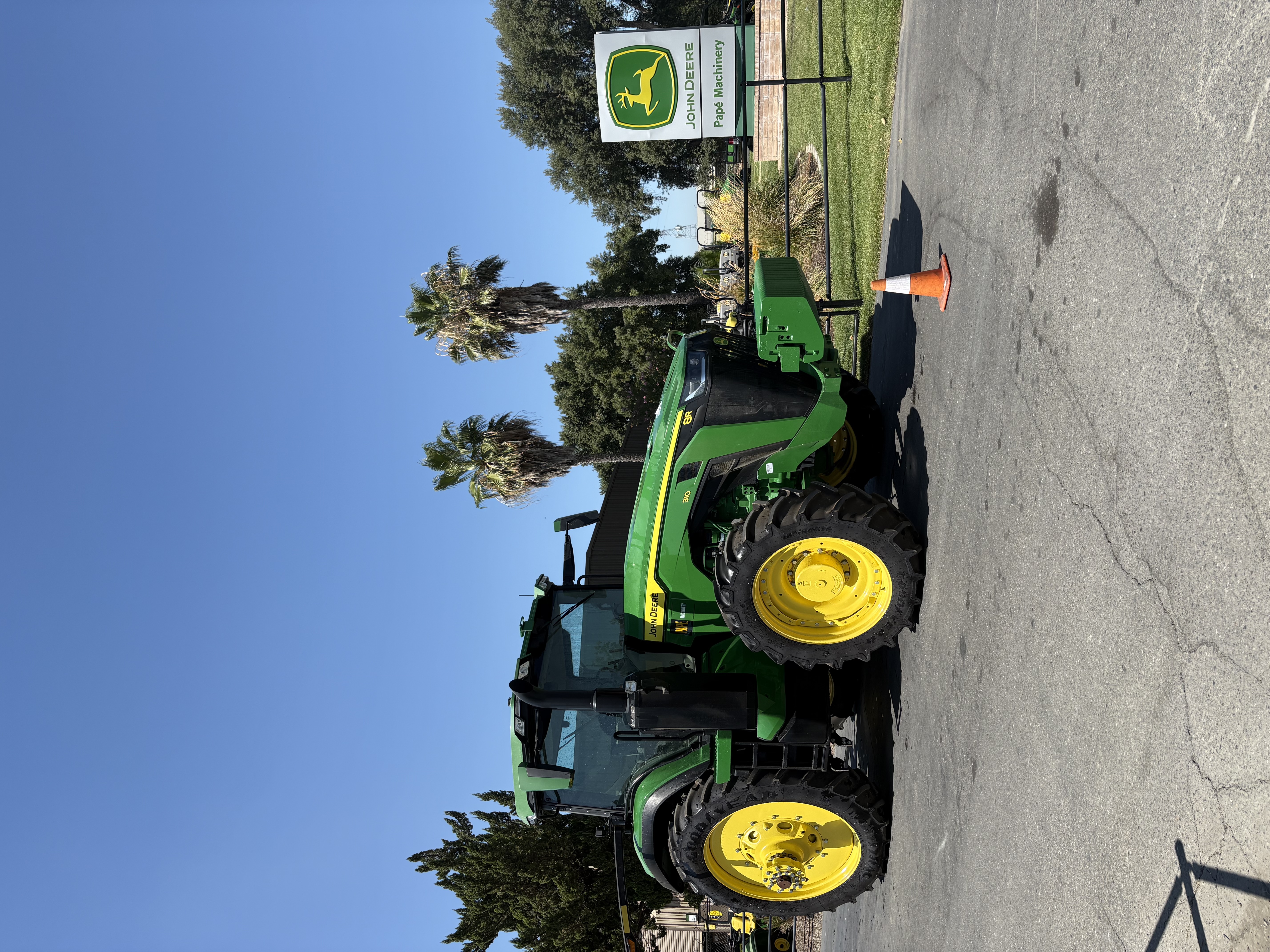 2023 John Deere 8R310