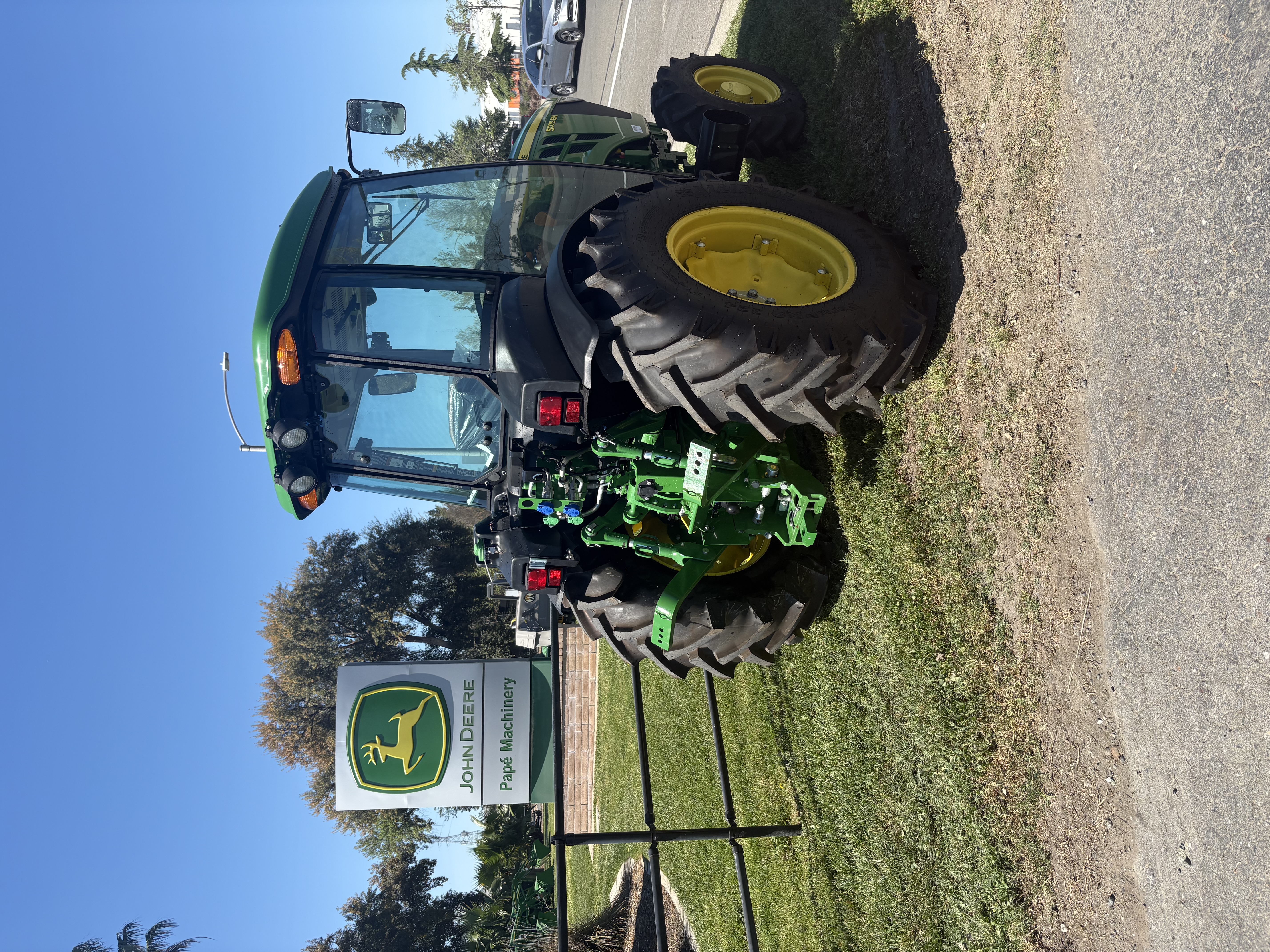 2025 John Deere 5075EN