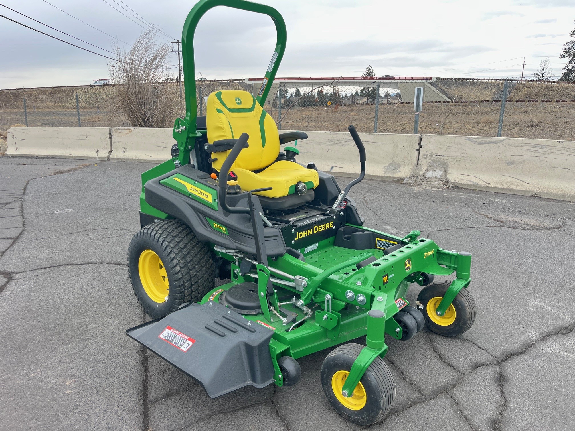 2024 John Deere Z994R
