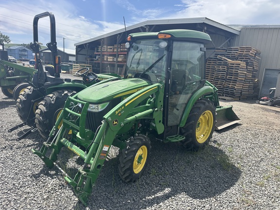 2022 John Deere 3033R
