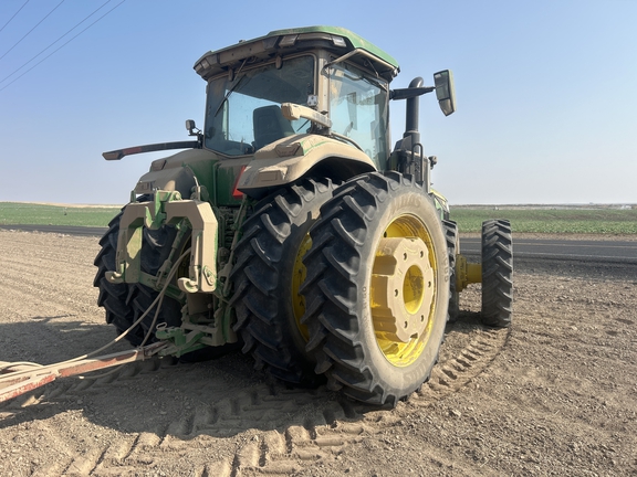 2024 John Deere 8R340