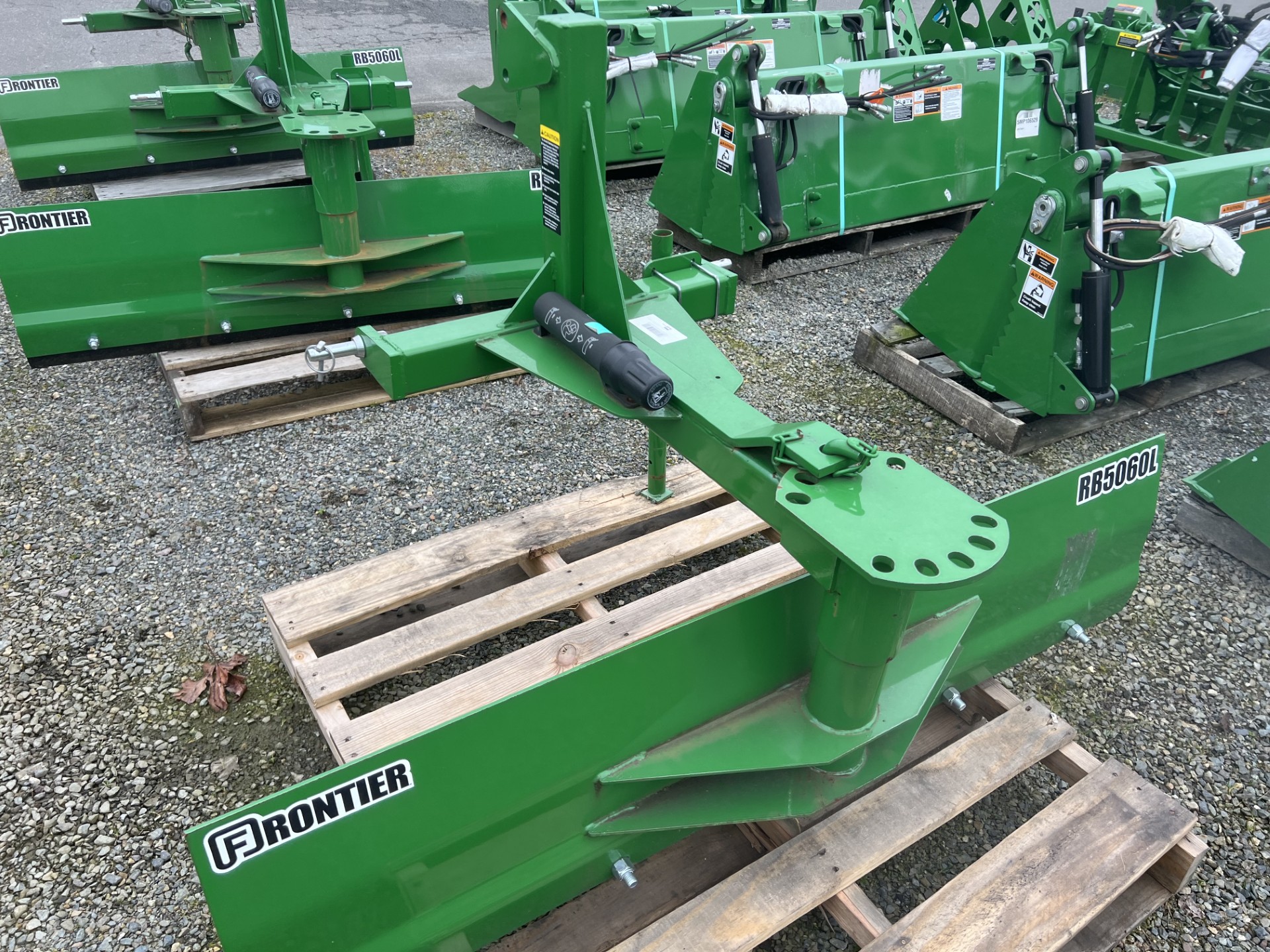 2022 Frontier RB5060