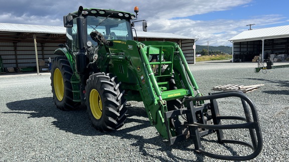 2016 John Deere 6130R