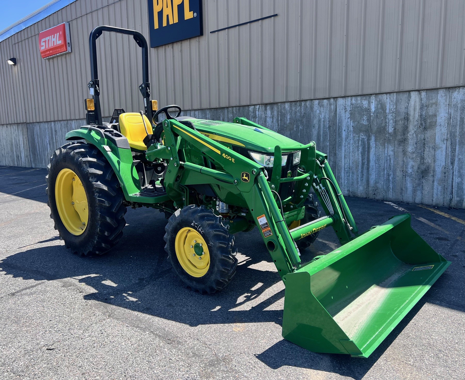 2023 John Deere 4066M