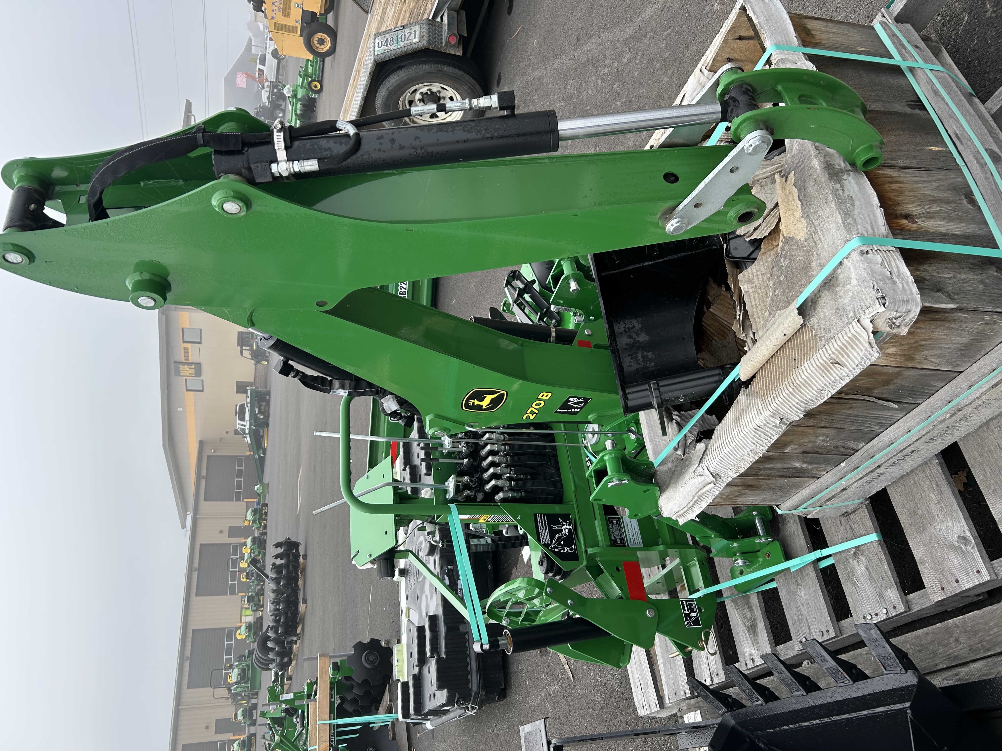 2022 John Deere 270B