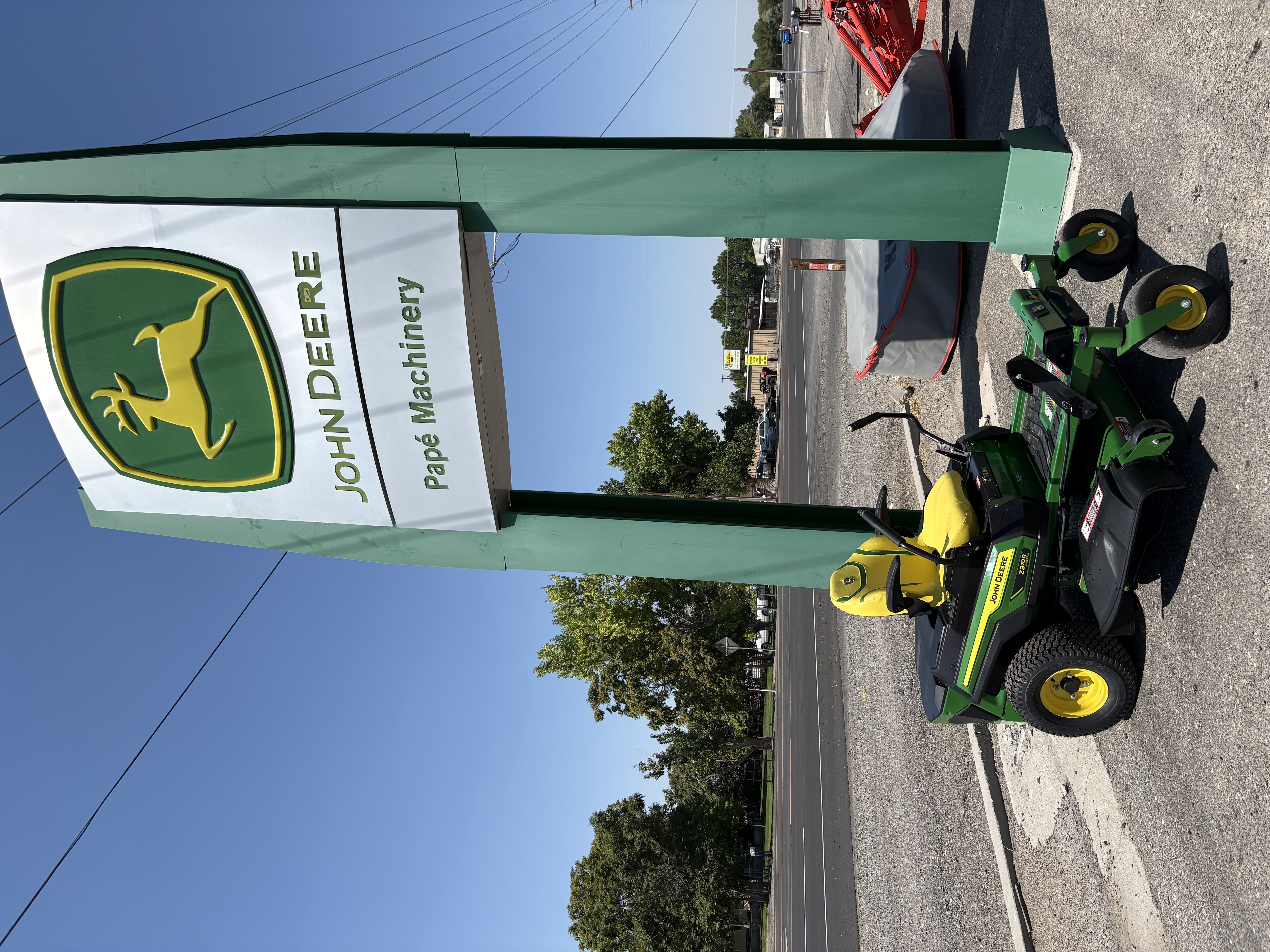 2024 John Deere Z370R
