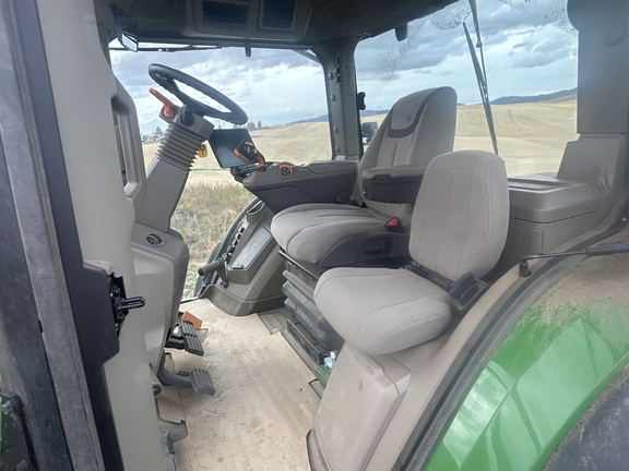 2024 John Deere 8R340