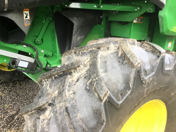 2025 John Deere S7700