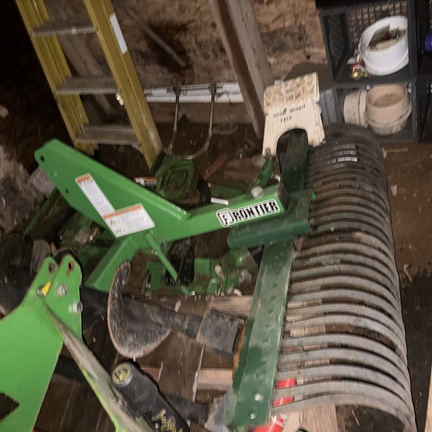 2011 Frontier LR2060