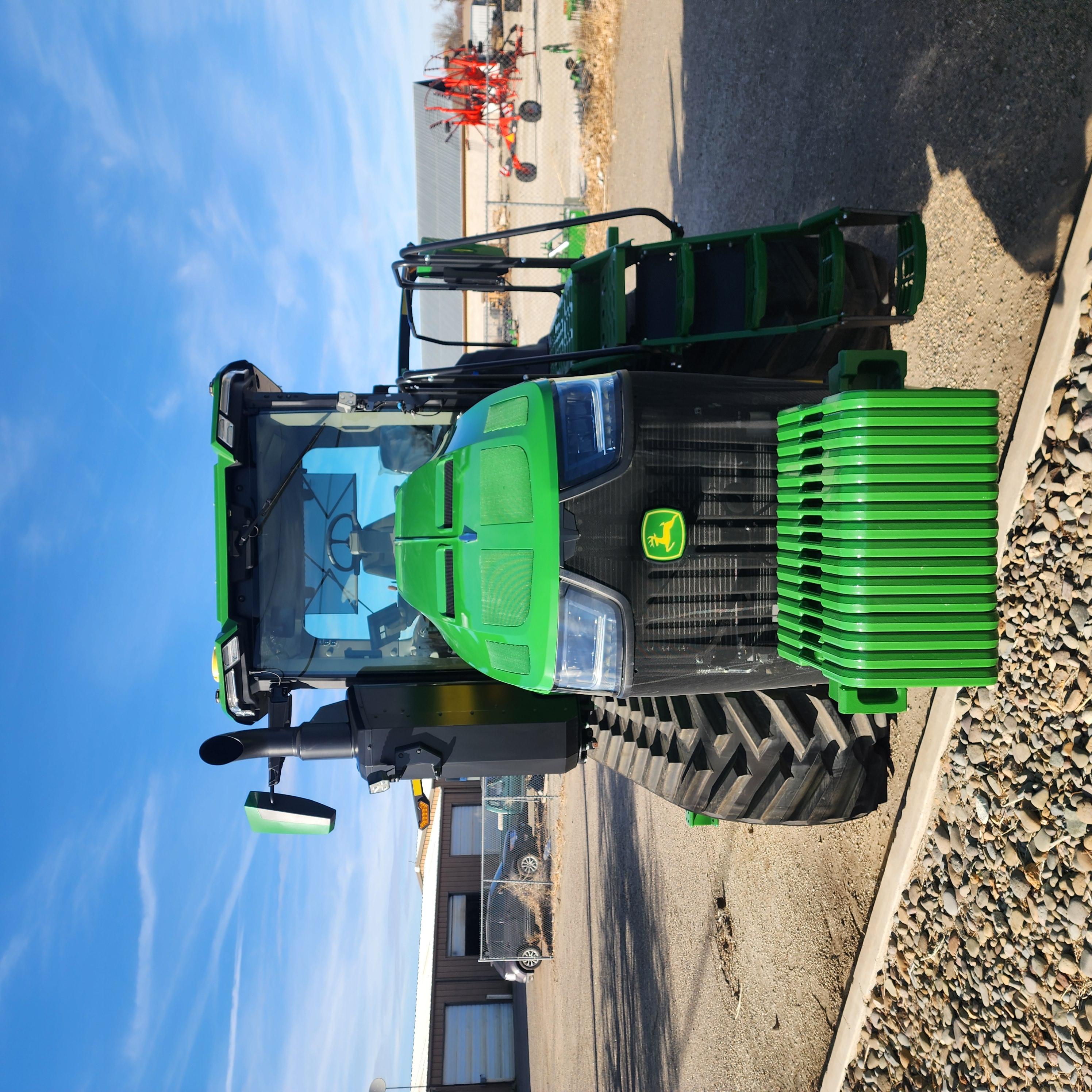 2024 John Deere 8RT370