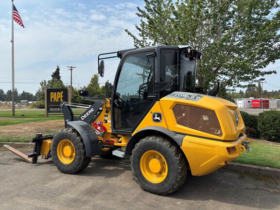 2023 John Deere 204G