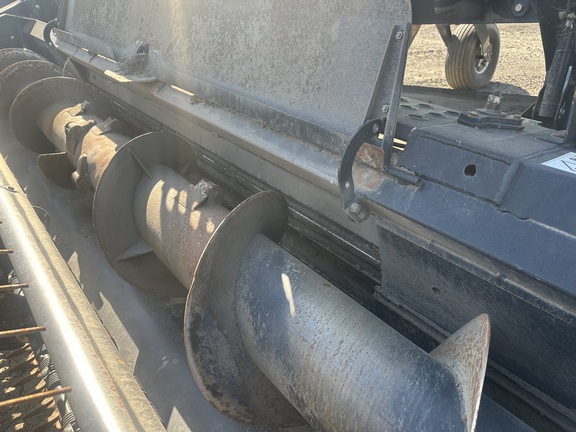2016 Macdon M155E4