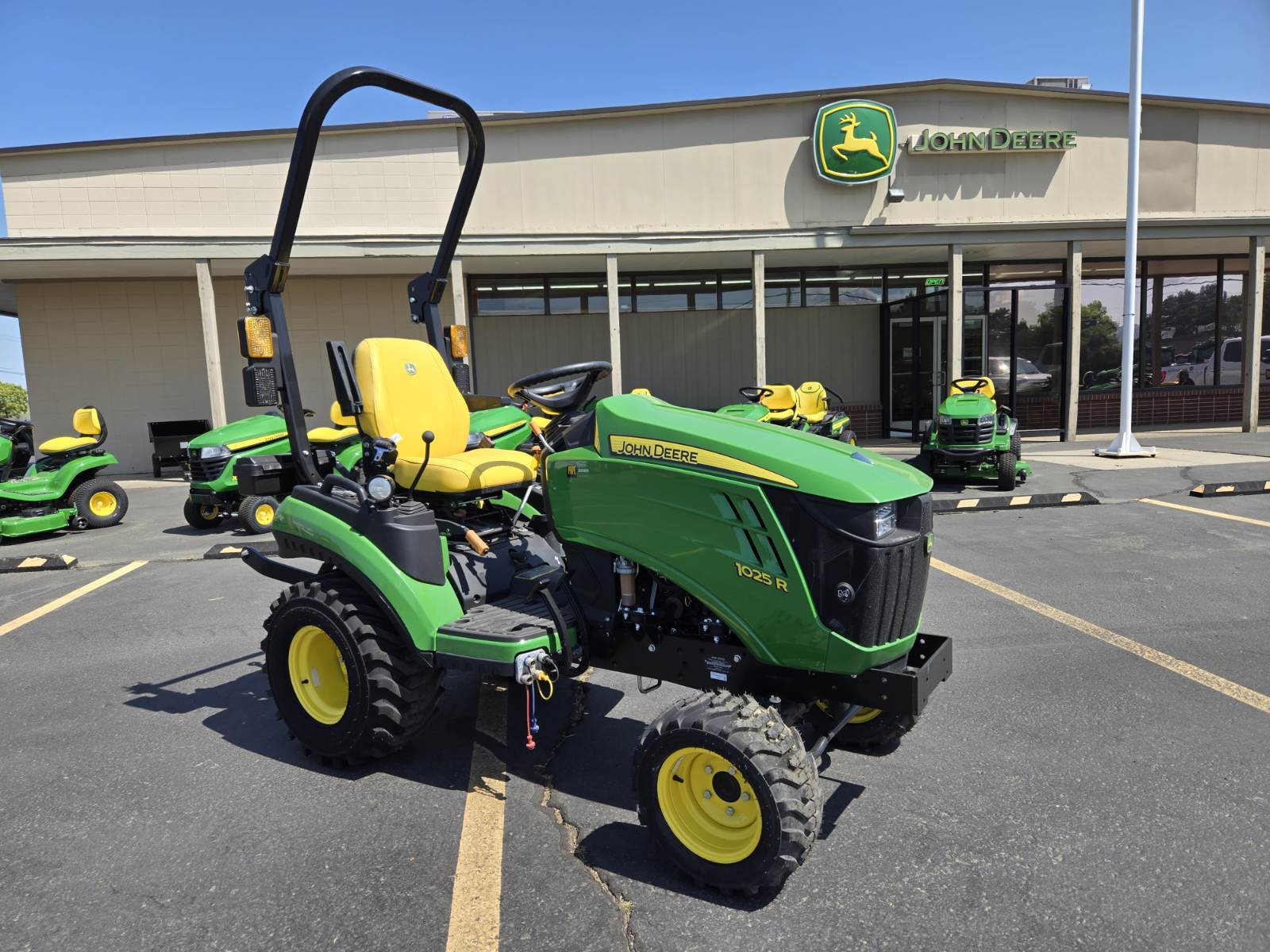2023 John Deere 1025R