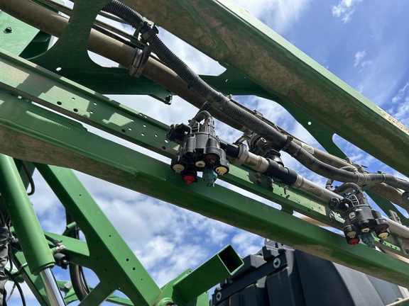 2020 John Deere R4038