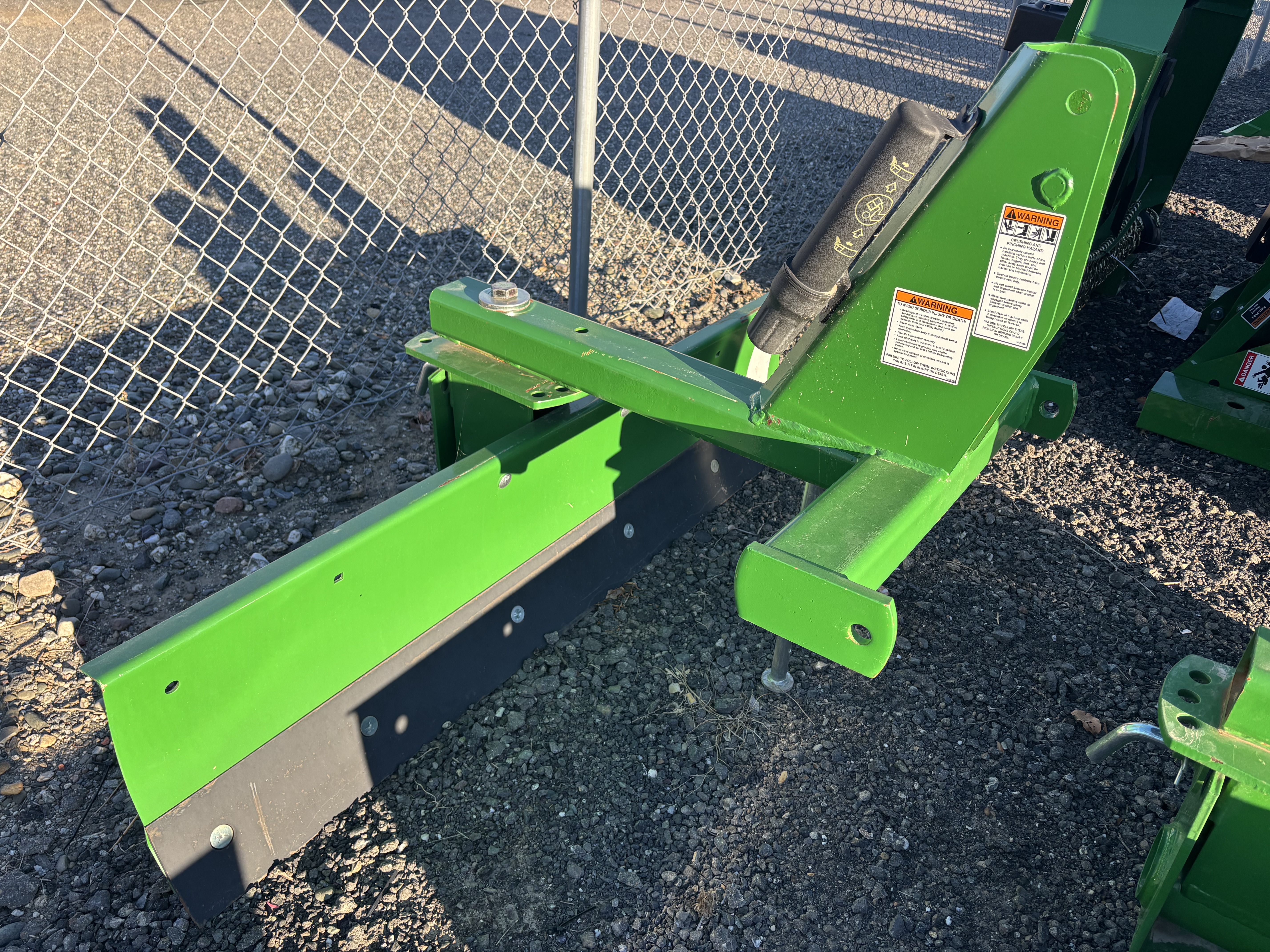 2022 Frontier RB2060