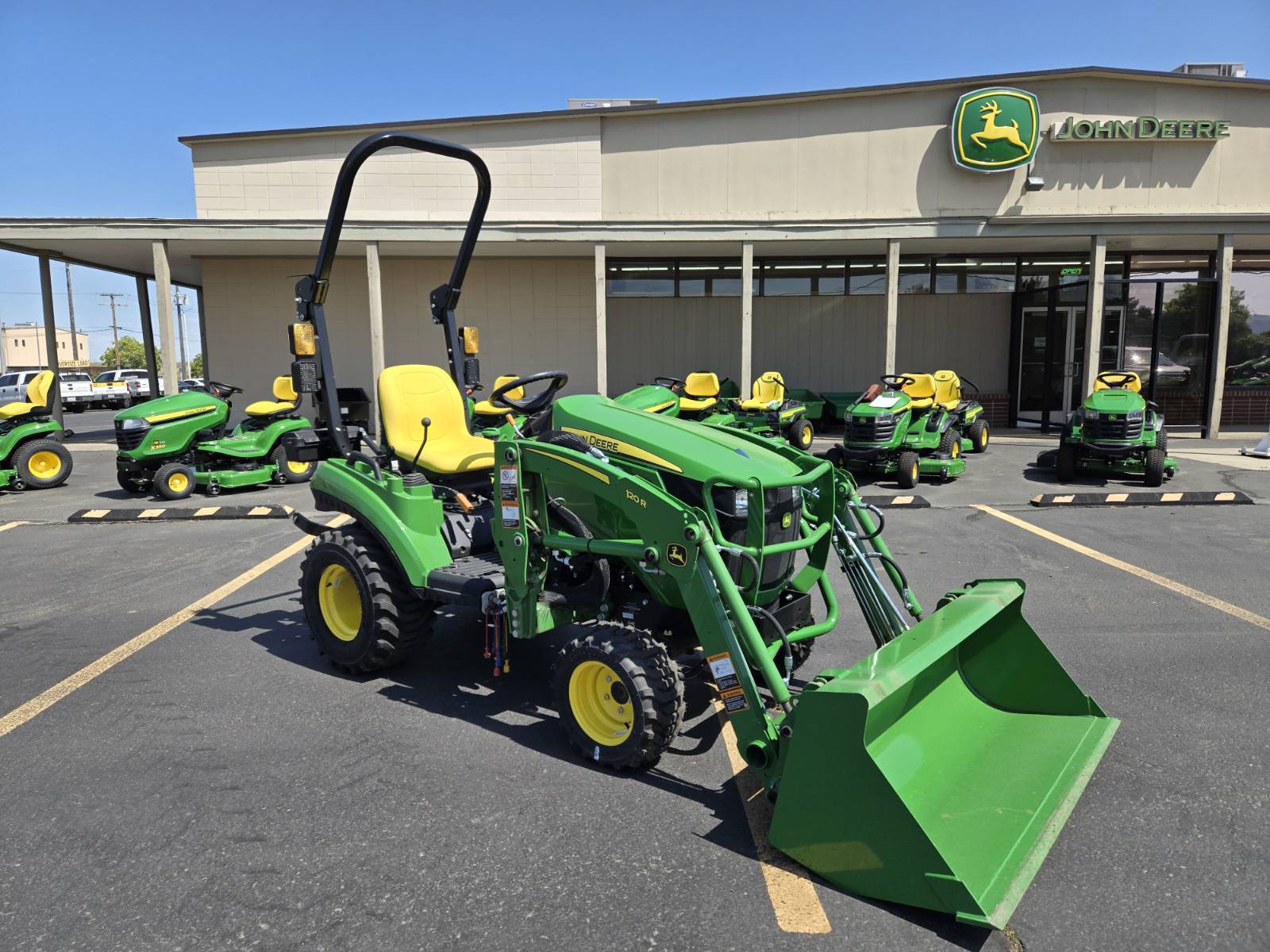 2024 John Deere 1023E