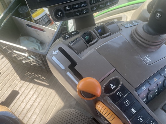 2014 John Deere 7230R