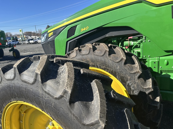 2023 John Deere 8R340