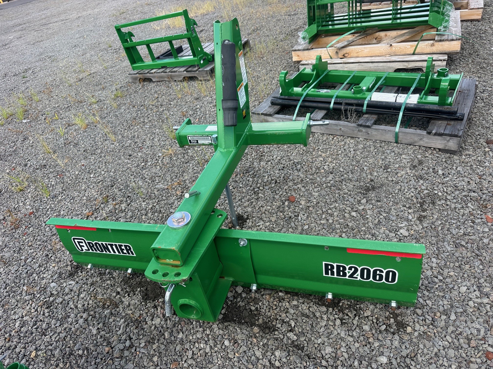 2022 Frontier RB2060