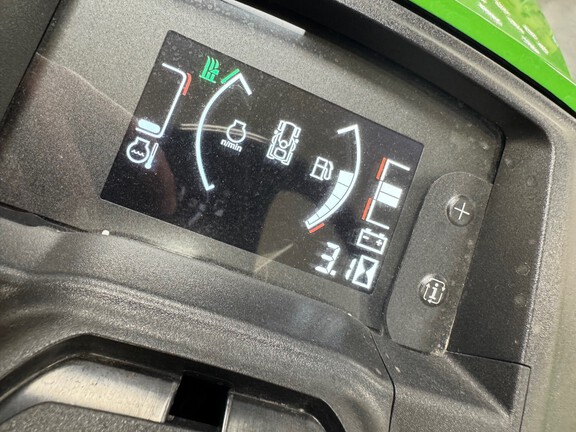 2025 John Deere X750